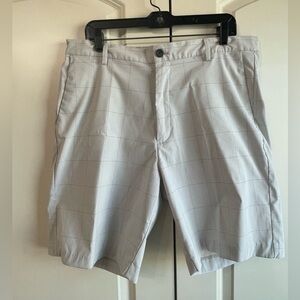 Men’s CHAPS Golf shorts size 36